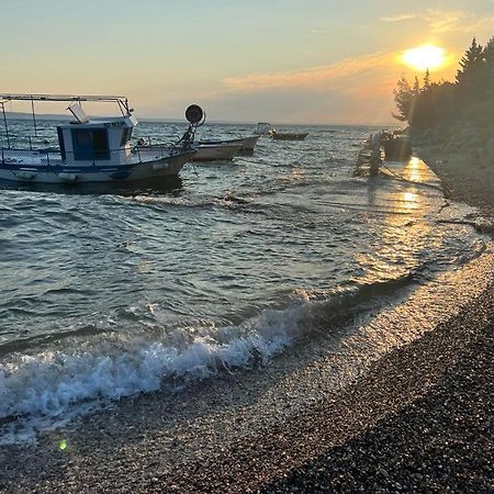 Apartmani Tin Starigrad Paklenica Eksteriør bilde