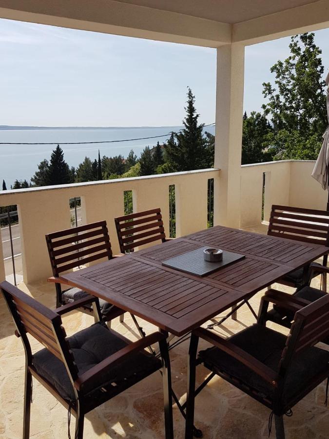 Apartmani Tin Starigrad Paklenica Eksteriør bilde