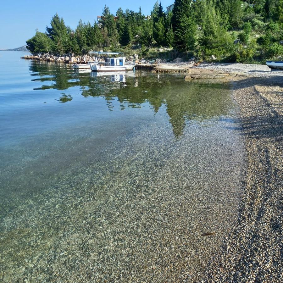Apartmani Tin Starigrad Paklenica Eksteriør bilde